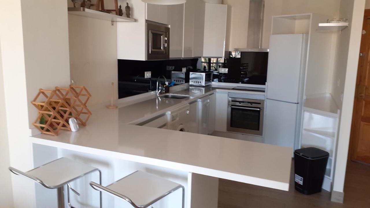 Appartement Amplio Piso Al Lado De La Playa En Nerja Extérieur photo
