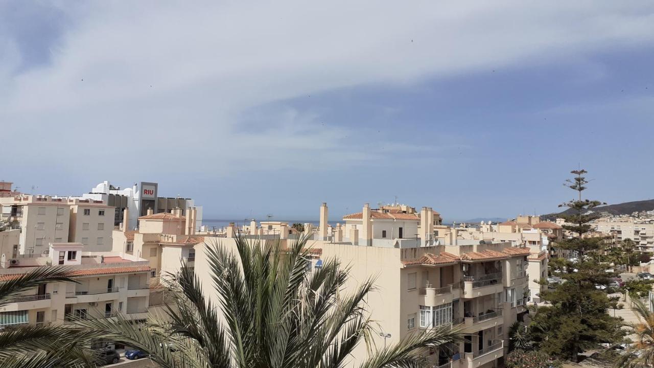 Appartement Amplio Piso Al Lado De La Playa En Nerja Extérieur photo