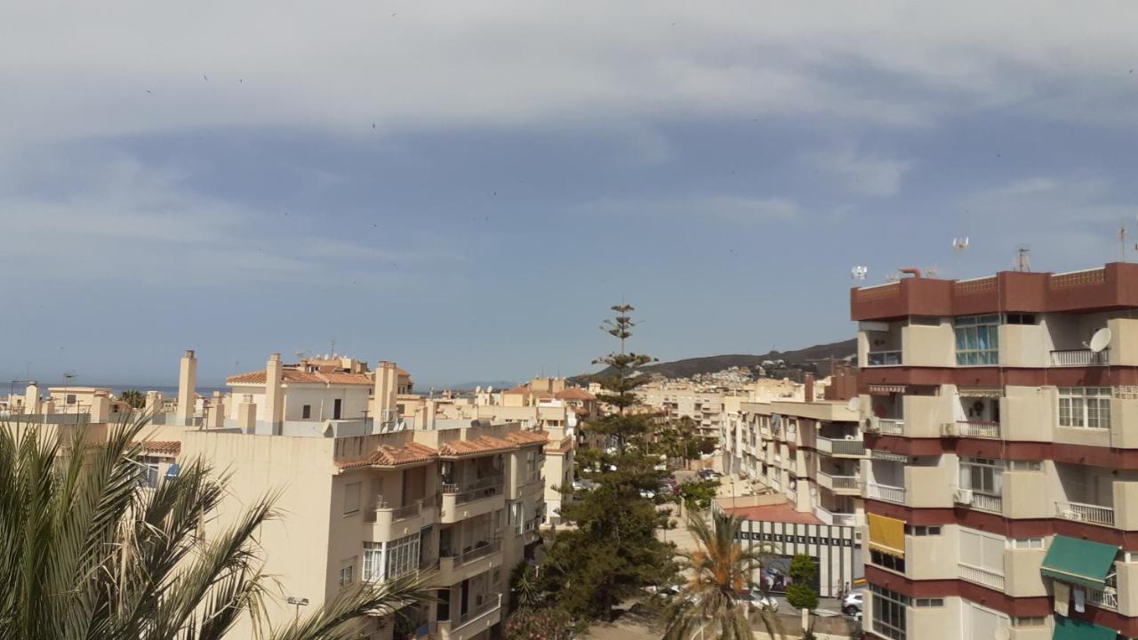 Appartement Amplio Piso Al Lado De La Playa En Nerja Extérieur photo