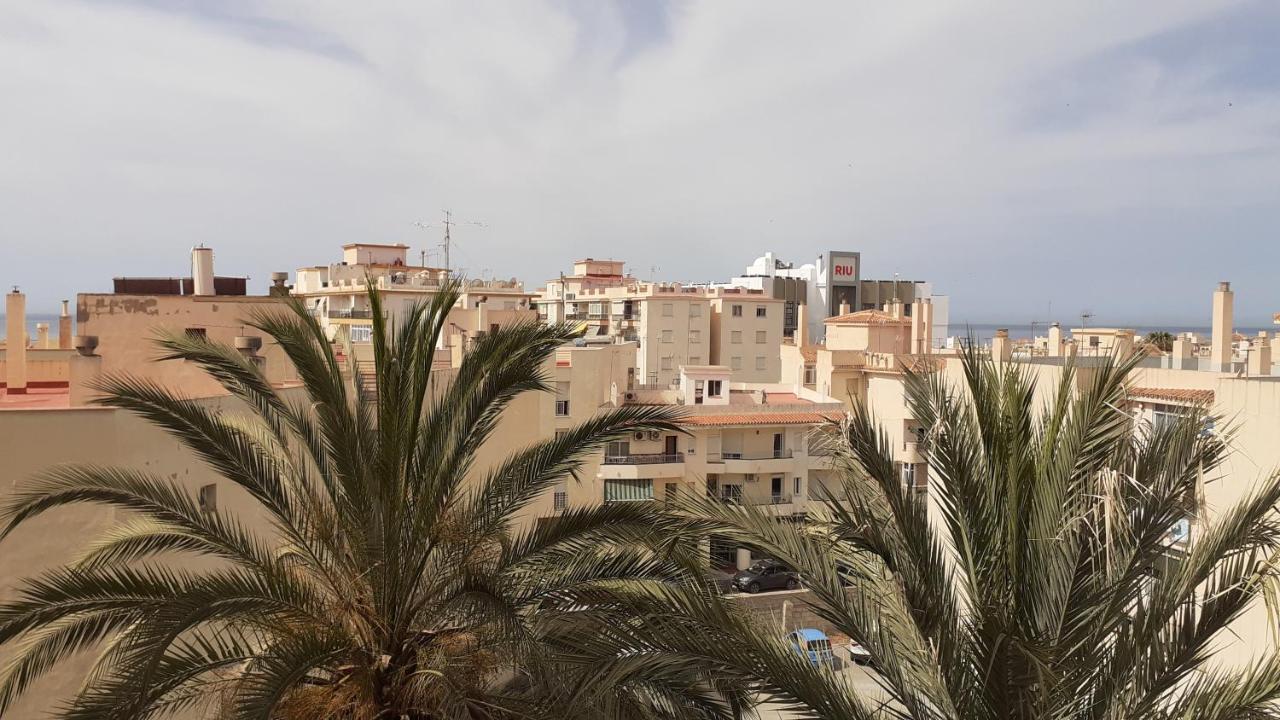 Appartement Amplio Piso Al Lado De La Playa En Nerja Extérieur photo